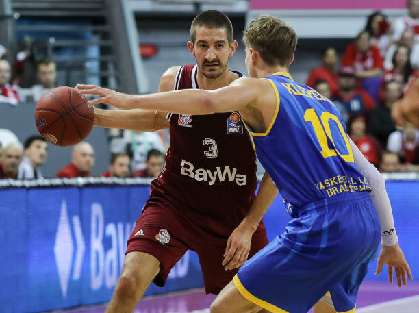 此之前递交 此之前递交