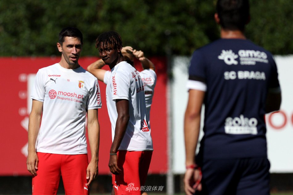 今晚不准回 今晚不准回